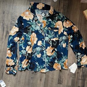 New pj top